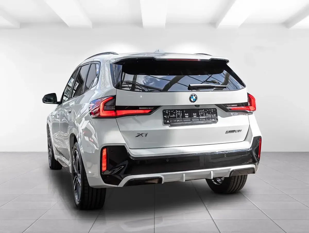 Gebraucht BMW X1 Performance 156 PS (114 kW) 2025 Weiß SUV