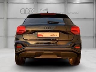 Gebraucht Audi Q2 S-Line 150 PS (110 kW) 2024 Mythosschwarz metallic SUV