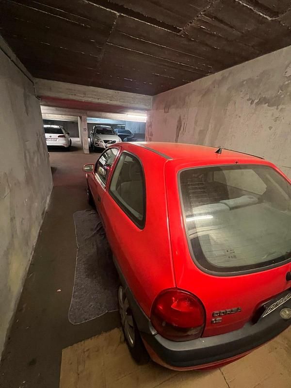 Gebraucht Opel Astra 65 PS (47 kW) 1997 Rot Kleinwagen