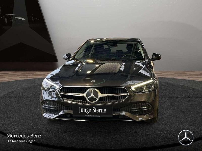 Gebraucht Mercedes C180 Advanced Plus 170 PS (125 kW) 2025 Grau Limousine