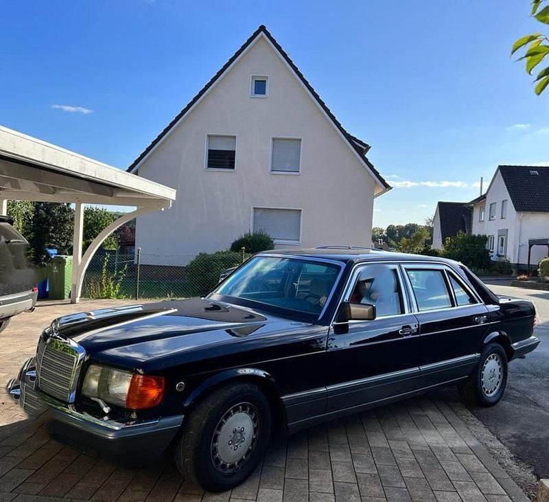Schwarz Gebraucht 1991 Mercedes 500 Limousine | 45.000 € - Bild 1/4