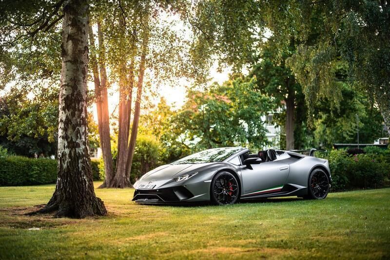 Grau Gebraucht 2019 Lamborghini Huracán Cabrio | 370.000 € - Bild 1/4