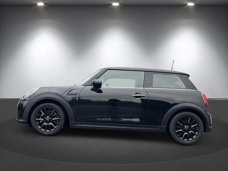 Gebraucht Mini ONE Classic 102 PS (75 kW) 2022 Schwarz Kleinwagen