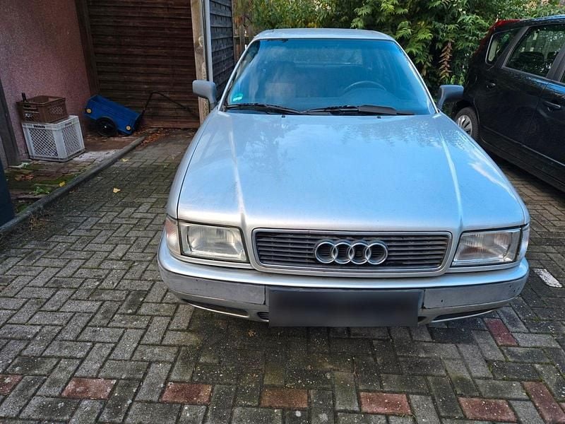 Second-hand Audi 80 117 CP (86 kW) 1992 Argintiu Berlinǎ