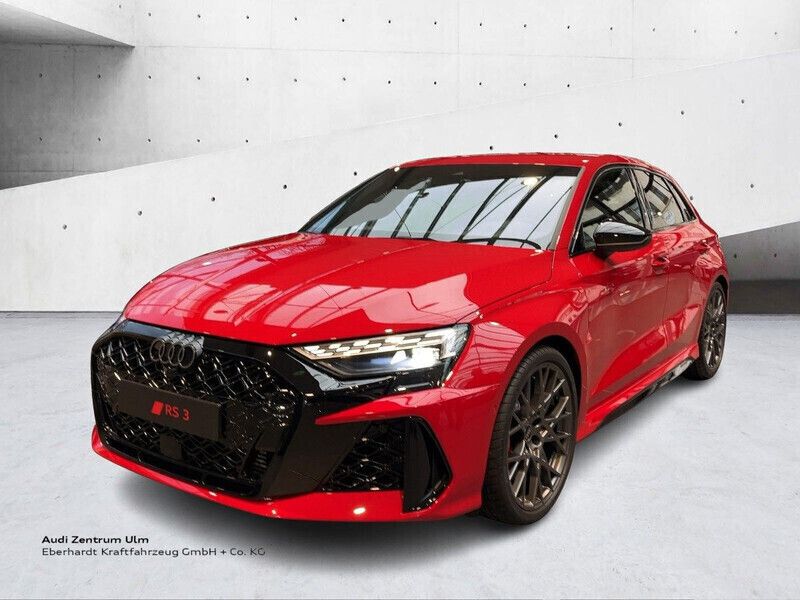 Andere farbe Gebraucht 2022 Audi RS3 Sportback Ambiente Kleinwagen | 70.153 € - Bild 1/4