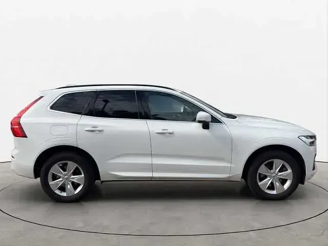 Gebraucht Volvo XC60 145 PS (106 kW) 2022 SUV