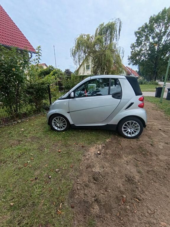 Silber Gebraucht 2007 Smart ForTwo Cabrio Passion Cabrio | 4.700 € (Fairer Preis) - Bild 1/4