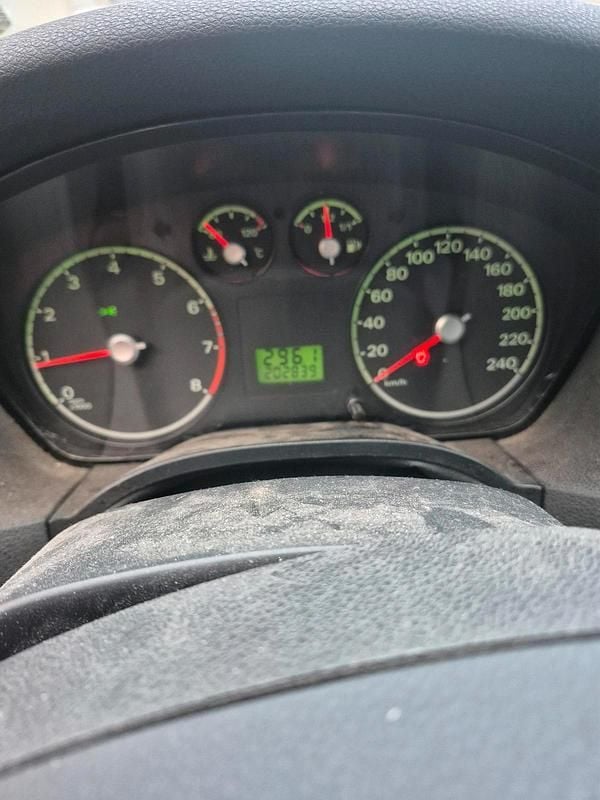 Gebraucht Ford Focus 75 PS (55 kW) 2005 Blau Kombi