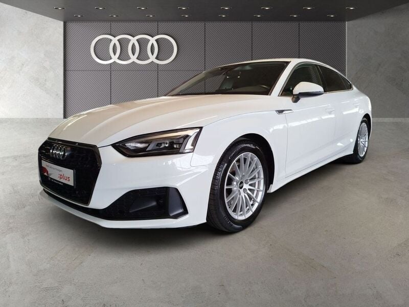 Weiß Gebraucht 2022 Audi A5 Sportback Limousine | 29.650 € (Superpreis) - Bild 1/2