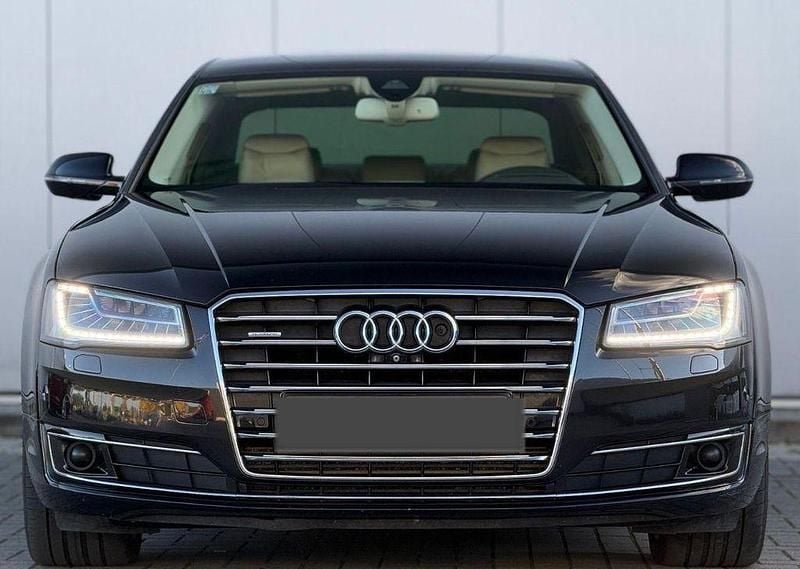 Gebraucht Audi A8 Ambiente 258 PS (189 kW) 2015 Schwarz Limousine