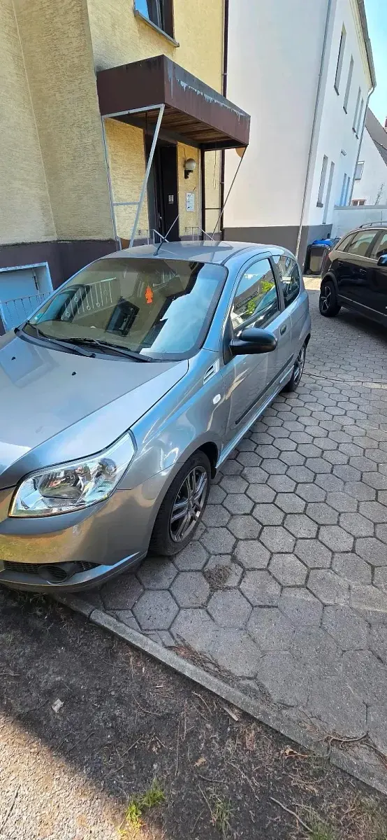 Gebraucht Chevrolet Aveo 82 PS (60 kW) 2010 Grau Coupé