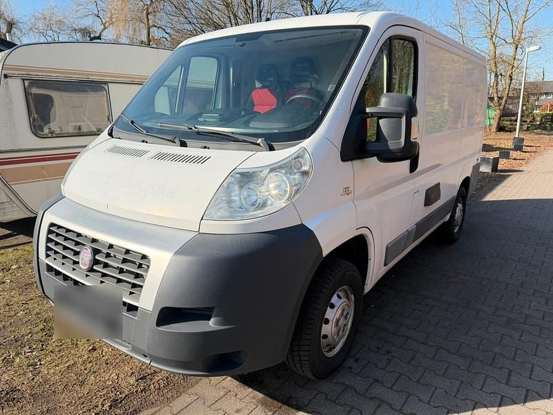 Gebraucht Fiat Ducato 85 PS (62 kW) 2013 Weiß Van