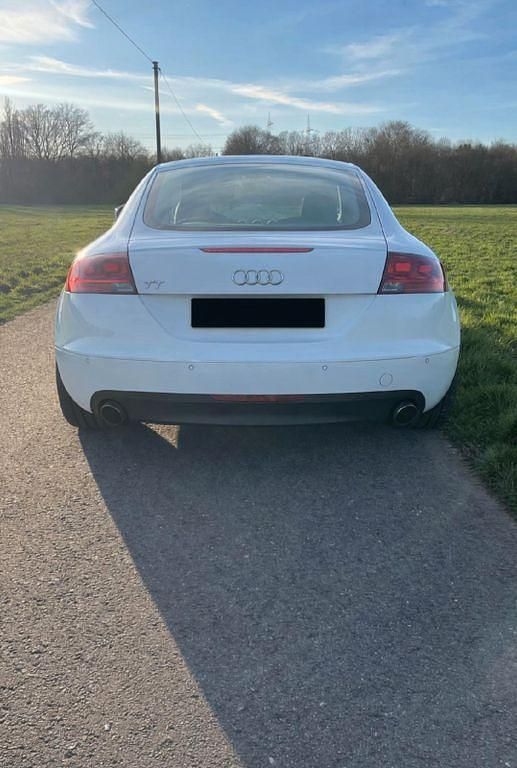 Gebraucht Audi TT S-Line 160 PS (117 kW) 2010 Weiß Coupé