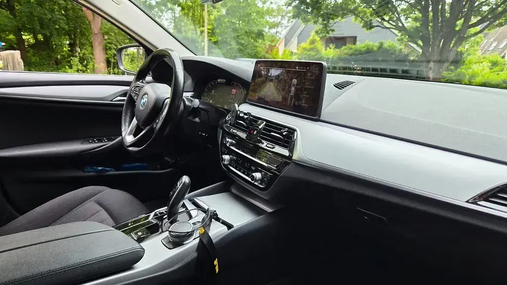 Gebraucht BMW 520 190 PS (139 kW) 2021 Schwarz Limousine