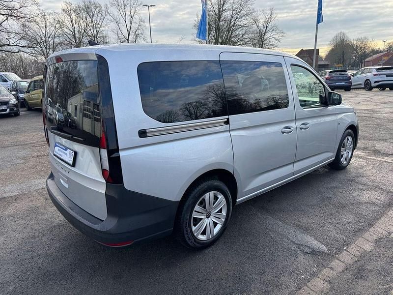 Gebraucht VW Caddy Maxi 102 PS (75 kW) 2021 Silber Van / Kleinbus