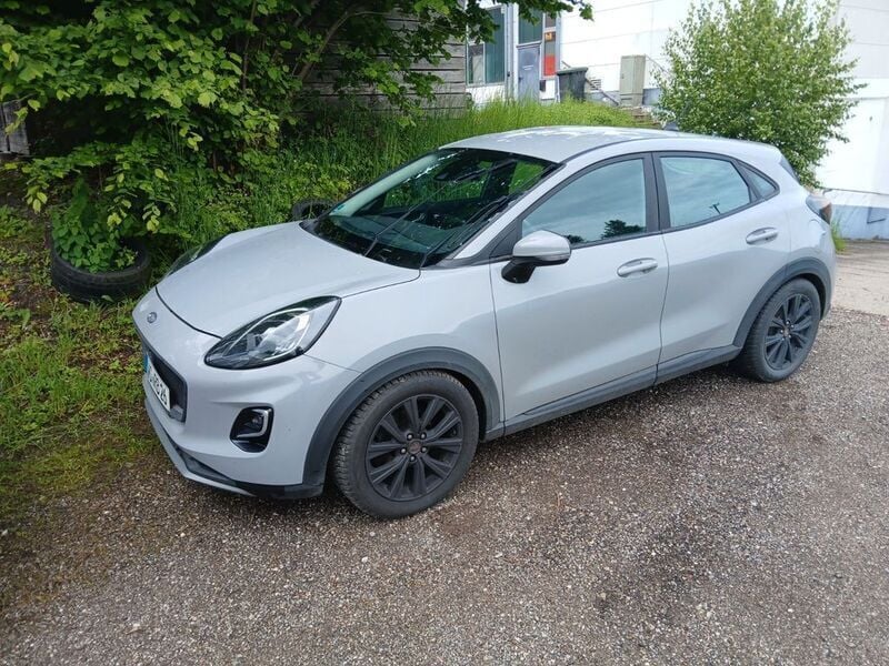 Gebraucht Ford Puma Titanium 120 PS (88 kW) 2020 Grau SUV