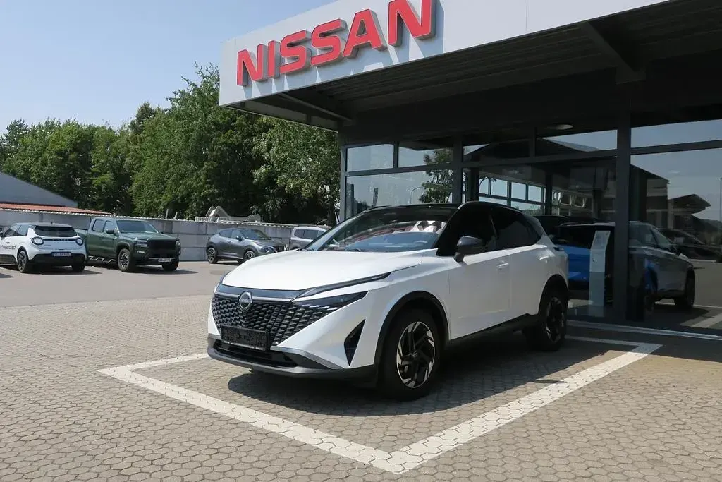 Gebraucht Nissan Qashqai N-Connecta 158 PS (116 kW) 2025 Weiß SUV