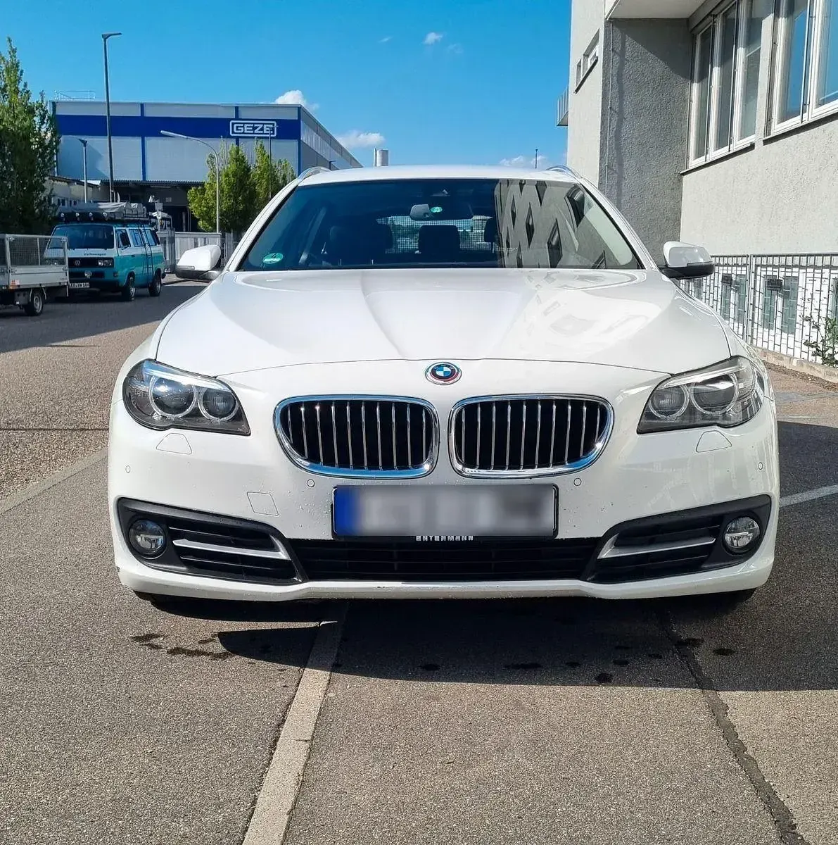 Gebraucht BMW 530 258 PS (189 kW) 2015 Weiß Kombi