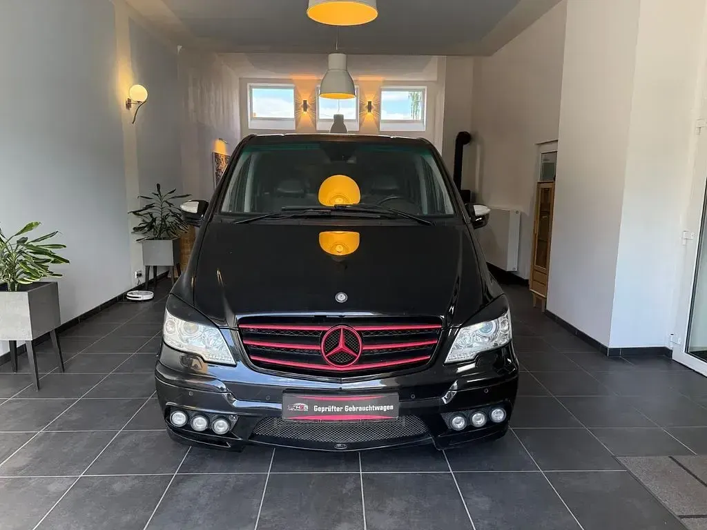 Gebraucht Mercedes Viano 224 PS (164 kW) 2012 Schwarz Van / Kleinbus