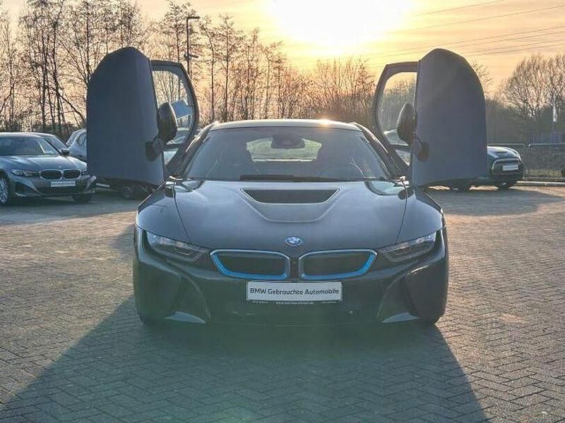 Gebraucht BMW i8 Sport Line 231 PS (169 kW) 2016 Sophistograu brilliant Coupé