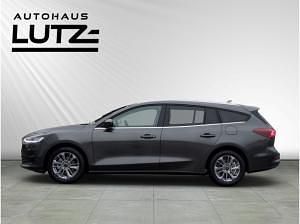 Neu Ford Focus Titanium 155 PS (114 kW) 2025 Grau (magnetic metallic) Kombi