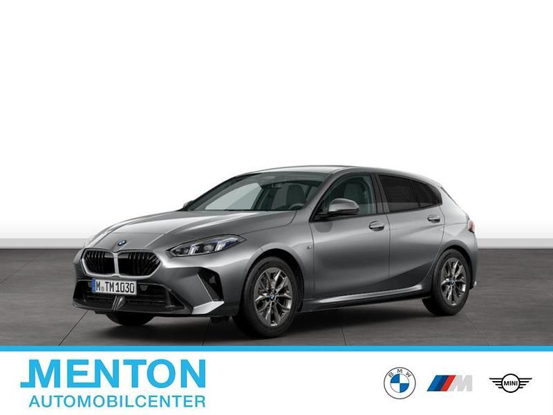 Grau Gebraucht 2025 BMW 120 M Sport Kleinwagen | 35.759 € (Etwas zu teuer) - Bild 1/2