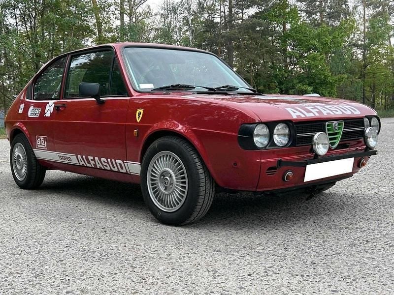 Rot Gebraucht 2025 Alfa Romeo Alfasud Ti | 25.000 € - Bild 1/4
