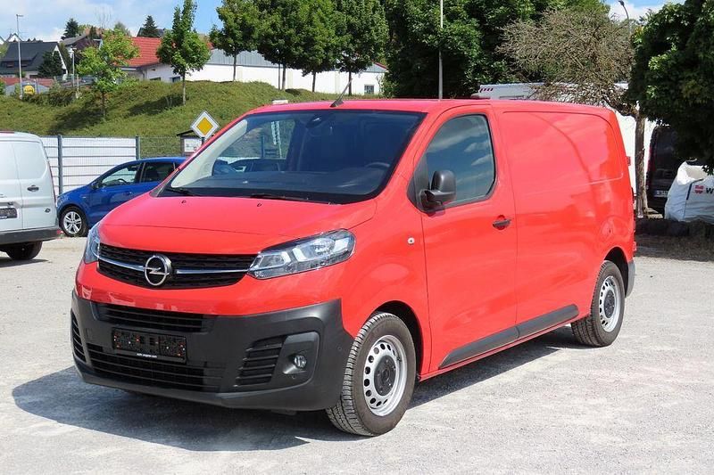 Rot Gebraucht 2021 Opel Vivaro Van | 15.351 € (Superpreis) - Bild 1/4
