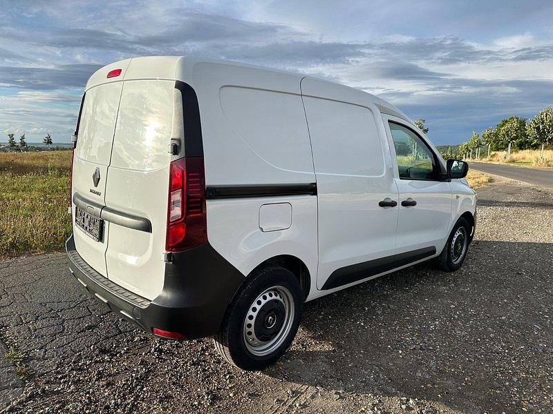 Gebraucht Renault Express 95 PS (69 kW) 2022 Weiß Van / Kleinbus