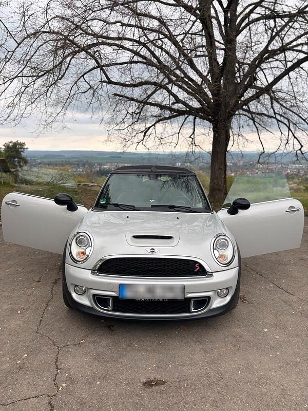 Gebraucht Mini Cooper S Cabriolet 184 PS (135 kW) 2011 Silber Cabrio