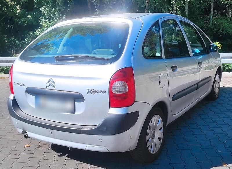 Gebraucht Citroën Xsara Picasso 116 PS (85 kW) 2005 Grau Van / Kleinbus