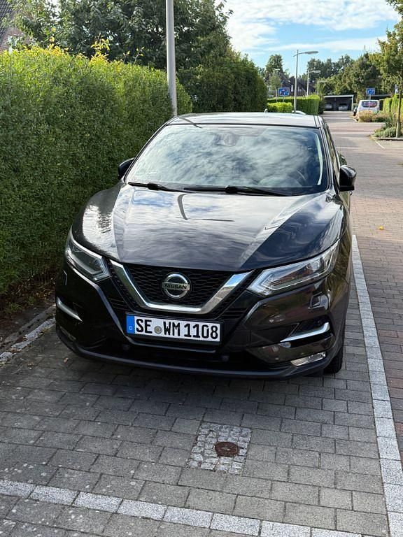Schwarz Gebraucht 2019 Nissan Qashqai N-Connecta SUV | 14.500 € (Guter Preis) - Bild 1/4