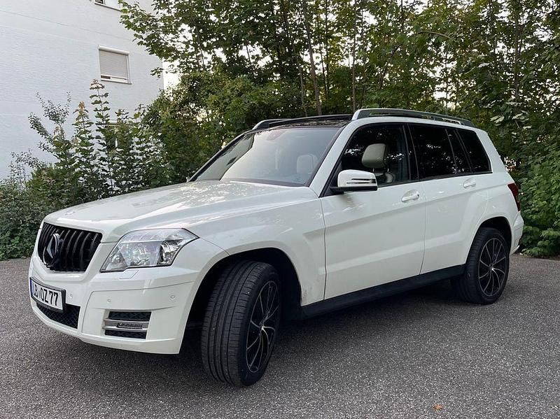 Weiß Gebraucht 2011 Mercedes GLK350 SUV | 11.000 € (Superpreis) - Bild 1/4