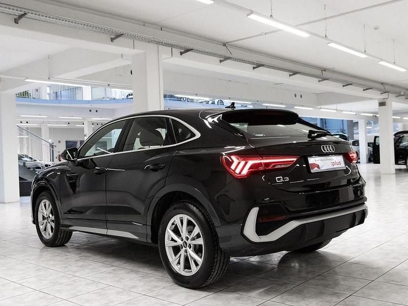Gebraucht Audi Q3 Sportback S-Line 150 PS (110 kW) 2025 Mythosschwarz metallic SUV