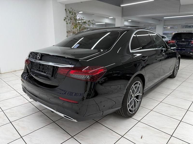 Gebraucht Mercedes E200 AMG line 211 PS (155 kW) 2021 Schwarz Limousine