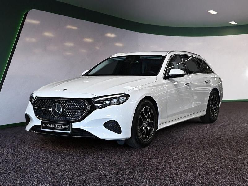 Gebraucht Mercedes E200 Advanced 204 PS (150 kW) 2025 Weiss / polarweiß Kombi