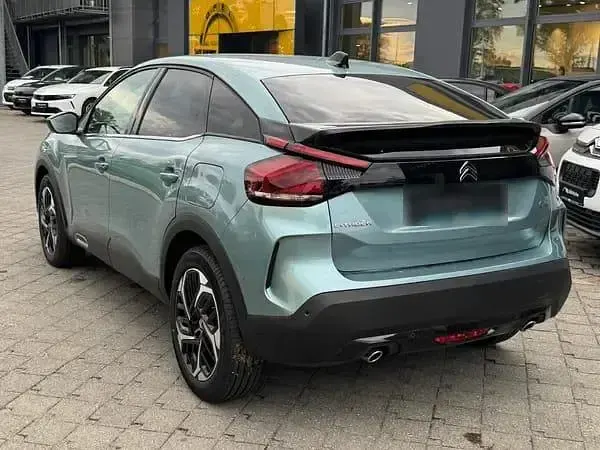Gebraucht Citroën C4 Shine 131 PS (96 kW) 2024 Blau SUV
