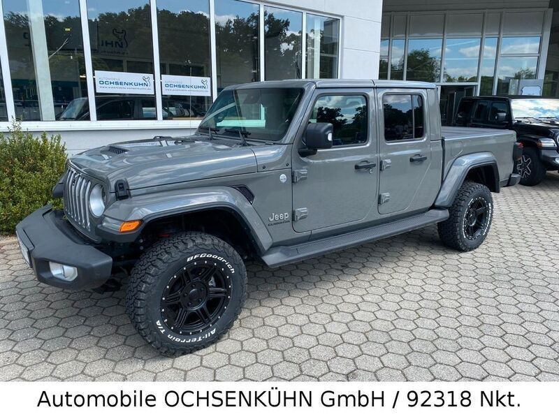Grau Gebraucht 2023 Jeep Gladiator Overland Abholung | 72.390 € - Bild 1/4