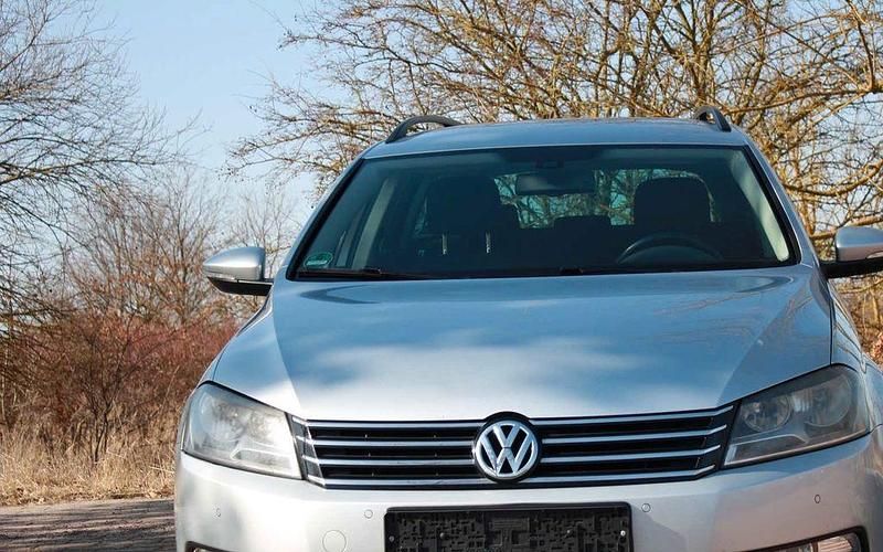 Gebraucht VW Passat Comfortline 122 PS (89 kW) 2013 Silber Kombi