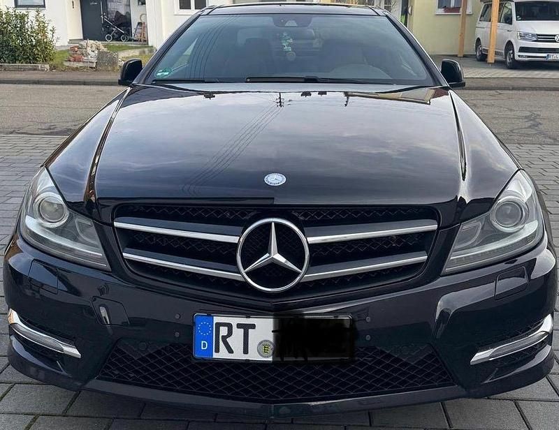 Schwarz Gebraucht 2014 Mercedes C350 Coupé | 17.000 € (Fairer Preis) - Bild 1/4