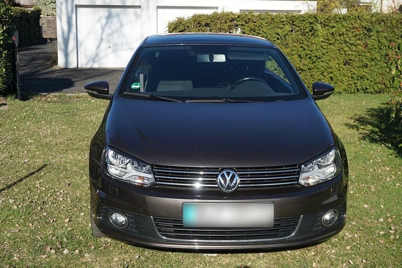 Gebraucht VW Eos 122 PS (89 kW) 2012 Braun Cabrio