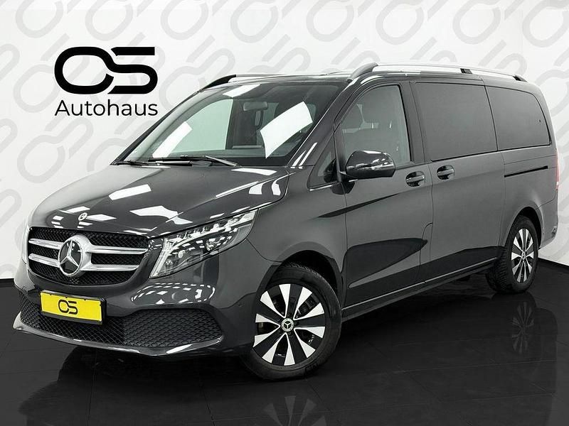 Grau Gebraucht 2023 Mercedes V250 Van / Kleinbus | 57.450 € (Superpreis) - Bild 1/4