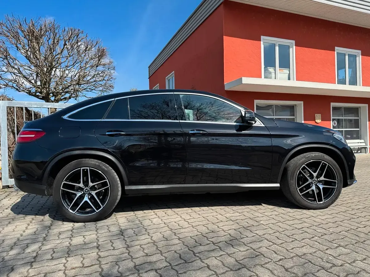 Gebraucht Mercedes GLE350 AMG 258 PS (189 kW) 2018 Schwarz Coupé