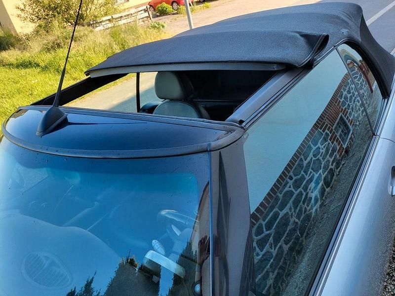 Gebraucht Mini Cooper Cabriolet 116 PS (85 kW) 2005 Silber Cabrio