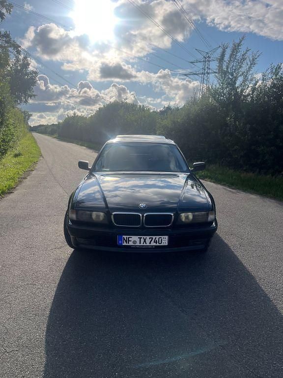 Gebraucht BMW 740 Shadowline 286 PS (210 kW) 1998 Schwarz Limousine
