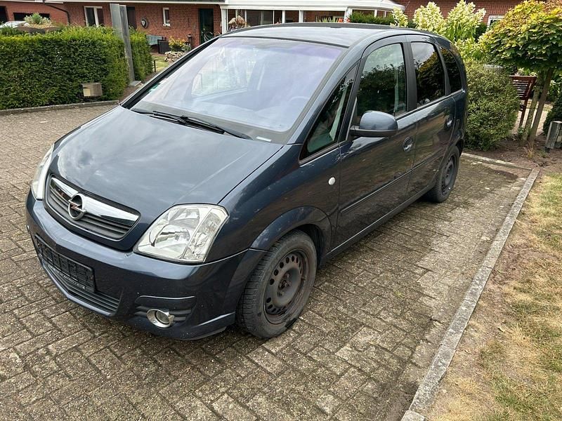 Blau Gebraucht 2007 Opel Meriva Van / Kleinbus | 1.450 € (Etwas zu teuer) - Bild 1/4