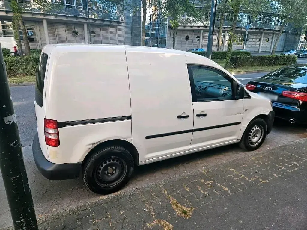 Gebraucht VW Caddy 109 PS (80 kW) 2011 Weiß Van / Kleinbus