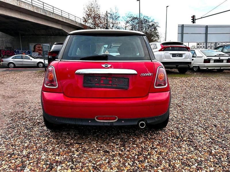 Second-hand Mini Cooper 110 CP (80 kW) 2008 Roșu Hatchback