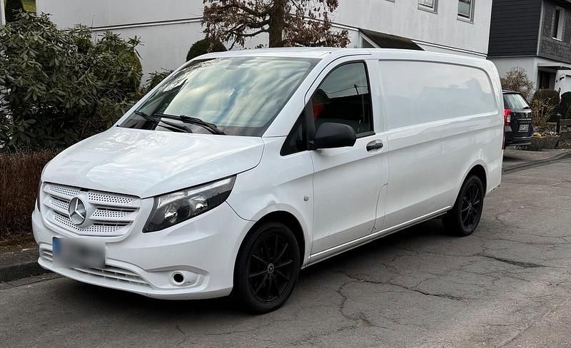 Gebraucht Mercedes Vito 163 PS (119 kW) 2016 Weiß Van