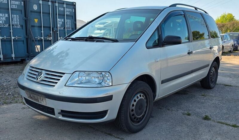 Silber Gebraucht 2002 VW Sharan Highline Van / Kleinbus | 1.590 € (Guter Preis) - Bild 1/4